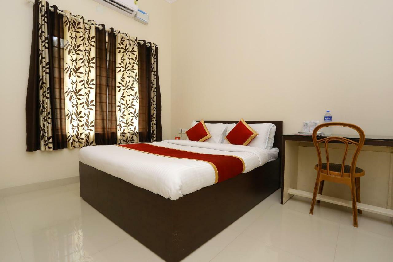 Oyo 9118 Saravana Inn Thiruvananthapuram ภายนอก รูปภาพ