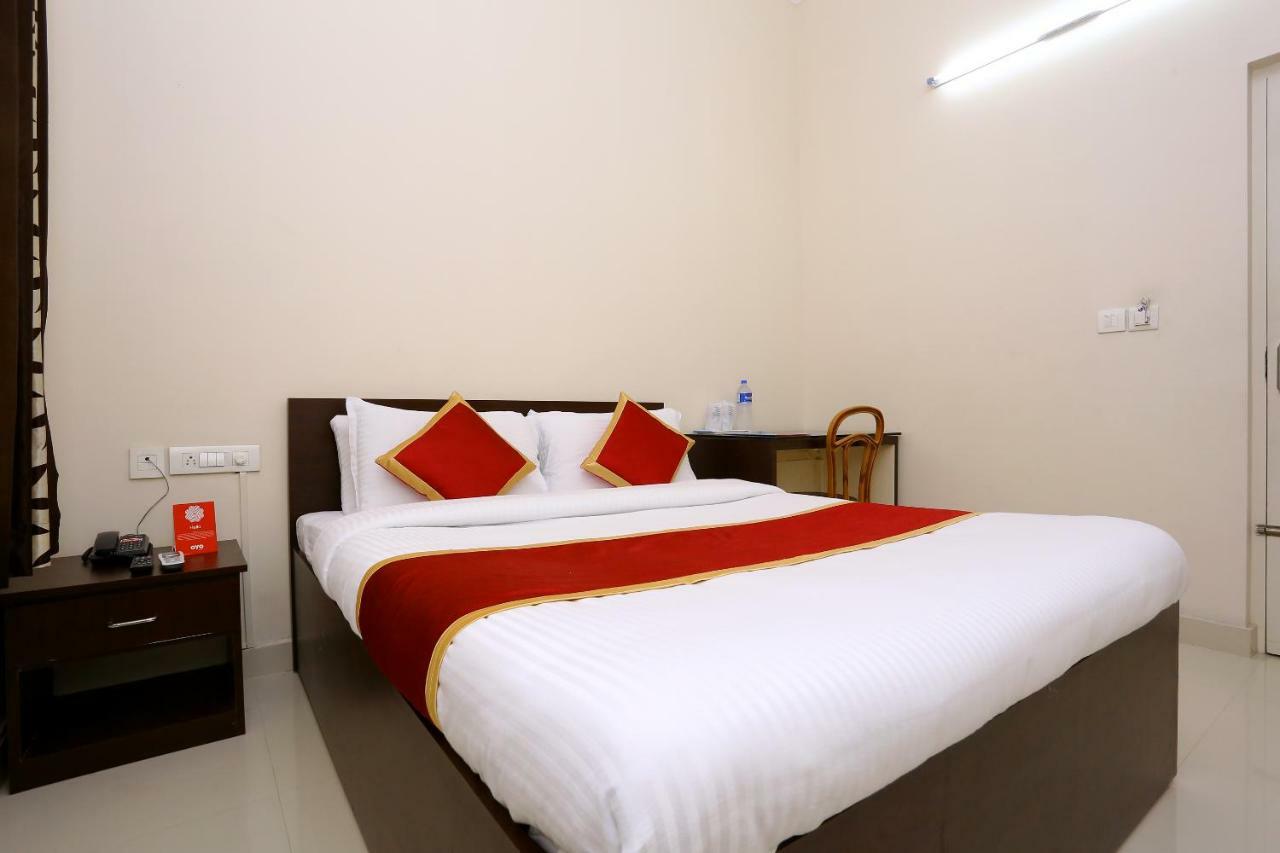 Oyo 9118 Saravana Inn Thiruvananthapuram ภายนอก รูปภาพ